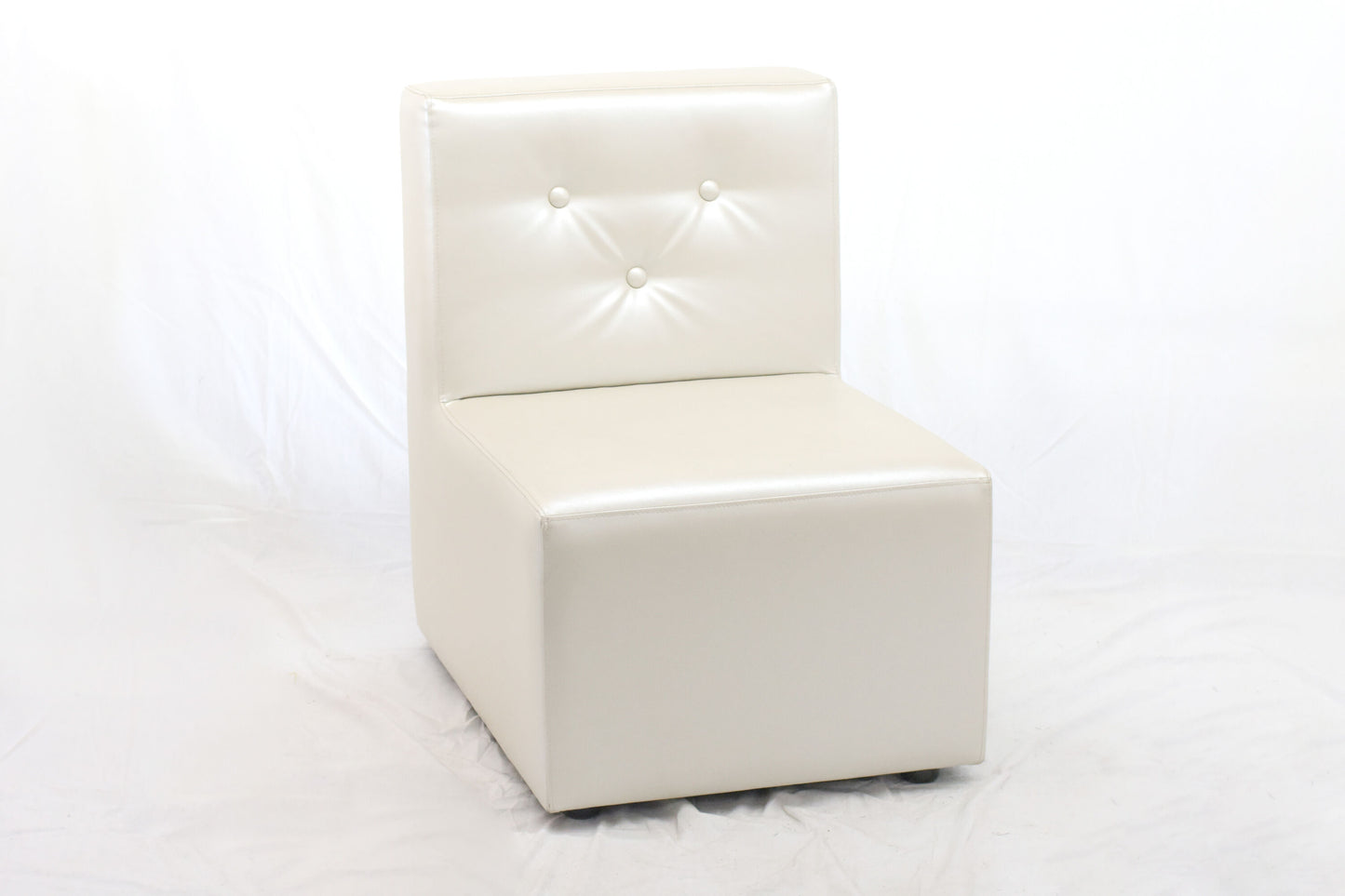 Slipper Chair (White)