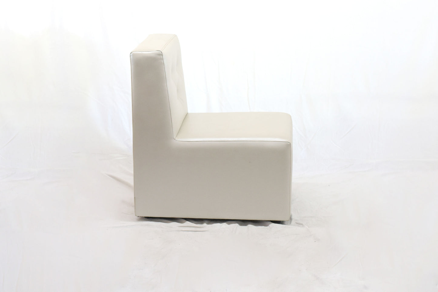 Slipper Chair (White)